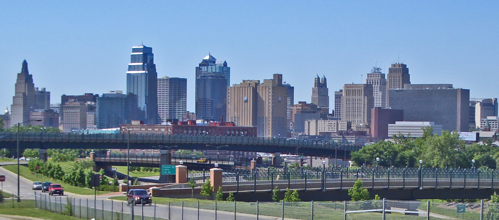 Kansas City, Missouri skyline viewed from Liberty Memorial